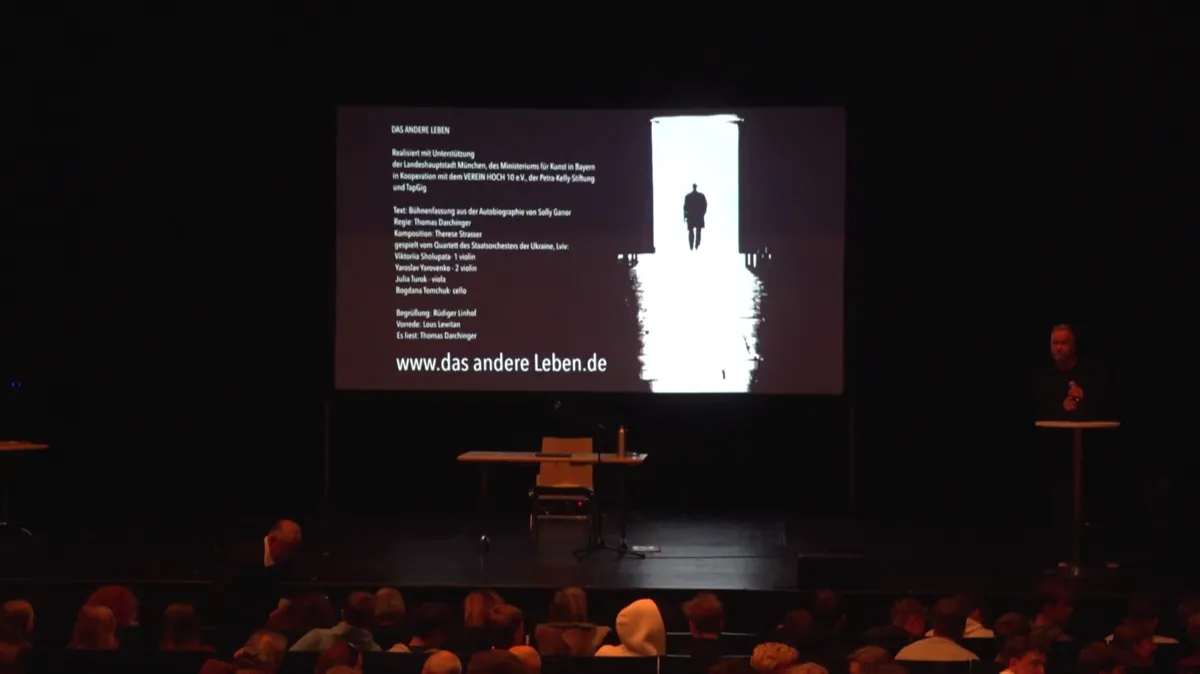 Live-Hörspiel Das andere Leben vor großem Publikum